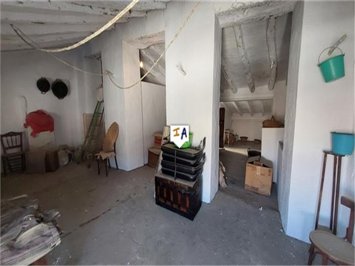 Image No.13-5 Bed House for sale