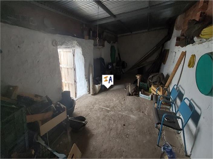 Image No.14-5 Bed House for sale