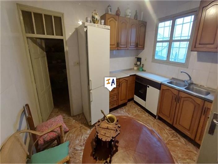 Image No.4-5 Bed House for sale