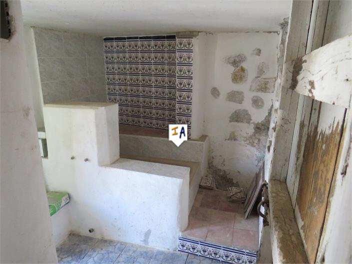 Image No.15-3 Bed House for sale