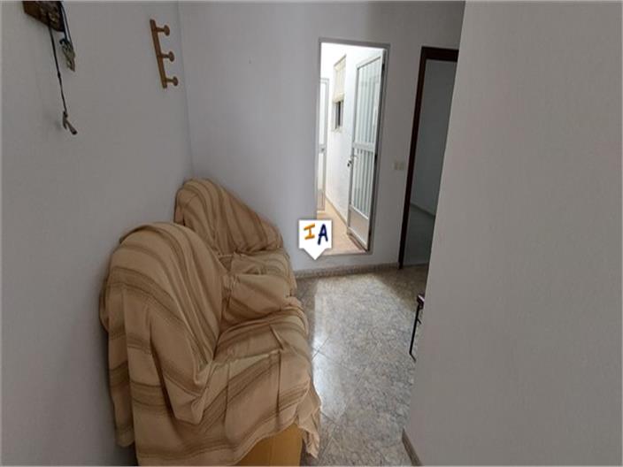 Image No.12-3 Bed House for sale