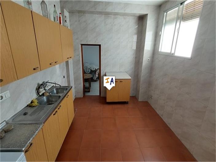 Image No.7-3 Bed House for sale