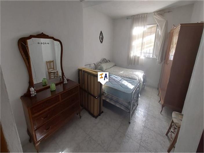 Image No.14-5 Bed House for sale