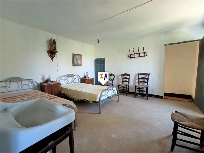 Image No.10-2 Bed Farmhouse for sale