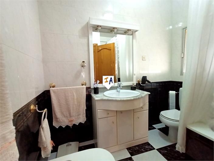 Image No.5-Maison de 5 chambres à vendre à Rute