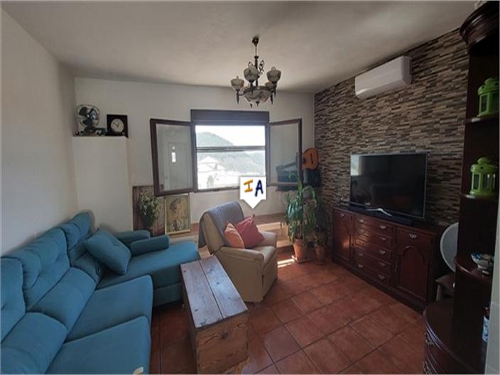 Image No.7-2 Bed House for sale