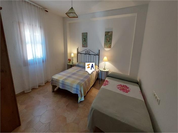 Image No.15-Ferme de 6 chambres à vendre à Iznájar