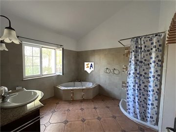 fi3079