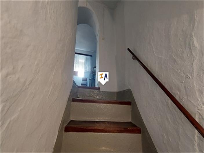 Image No.13-5 Bed House for sale