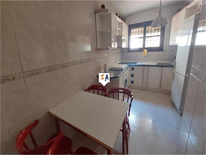 Image No.6-7 Bed House for sale