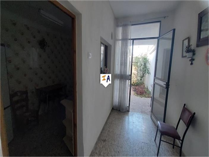 Image No.15-5 Bed House for sale