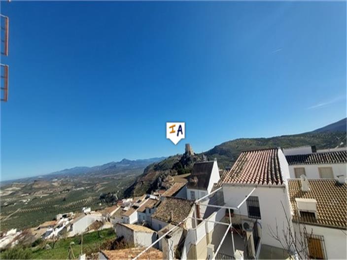 Image No.17-5 Bed House for sale