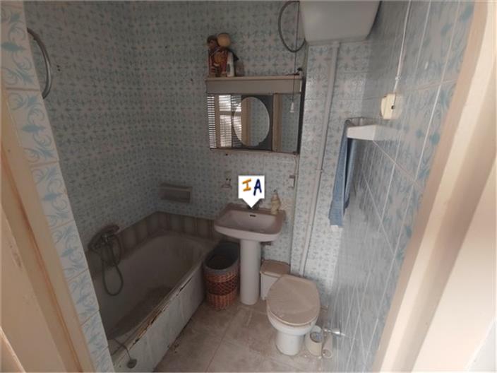 Image No.14-5 Bed House for sale