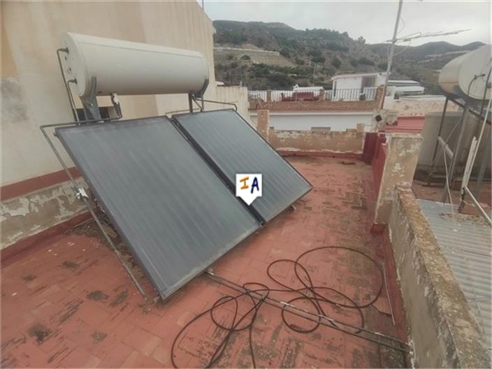 Image No.17-12 Bed House for sale