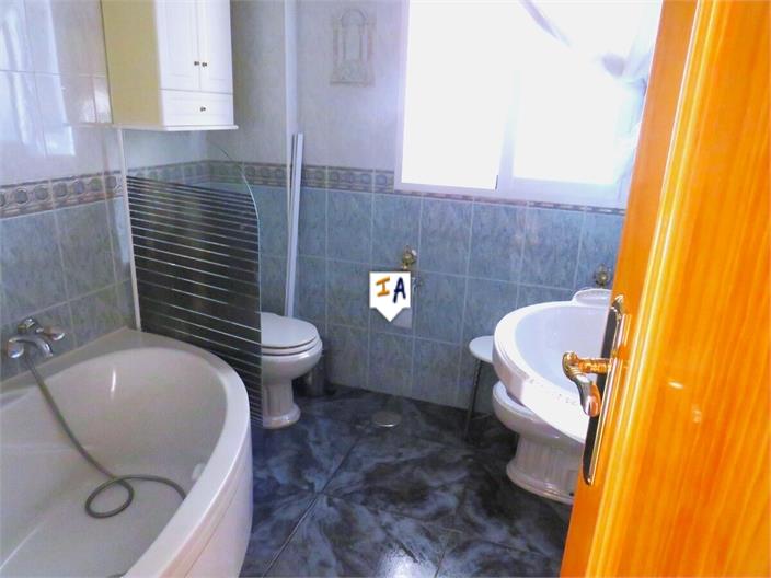 Image No.6-Propriété de 3 chambres à vendre à Jaen