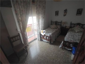 th579410
