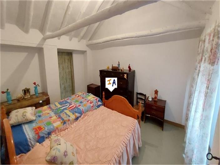 Image No.12-8 Bed Farmhouse for sale