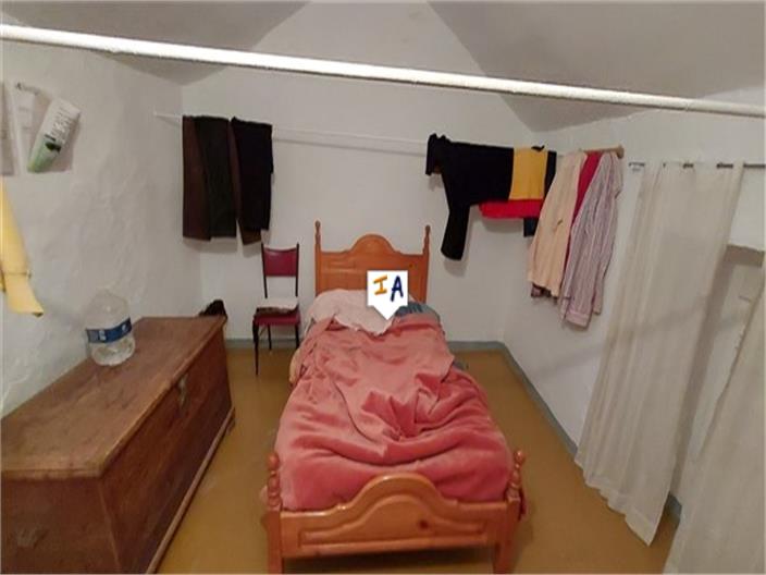 Image No.13-5 Bed Farmhouse for sale