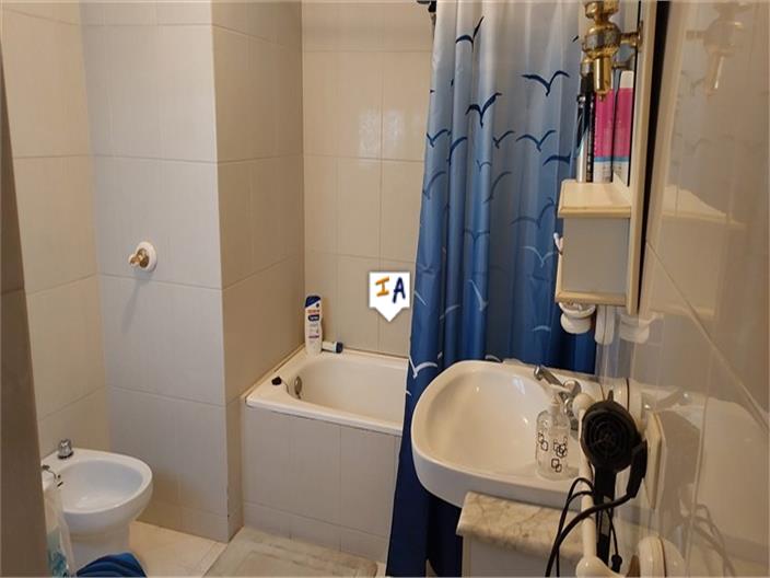 Image No.11-4 Bed House for sale