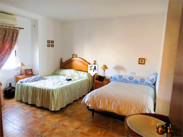 Image No.12-Maison de 6 chambres à vendre à Jaen