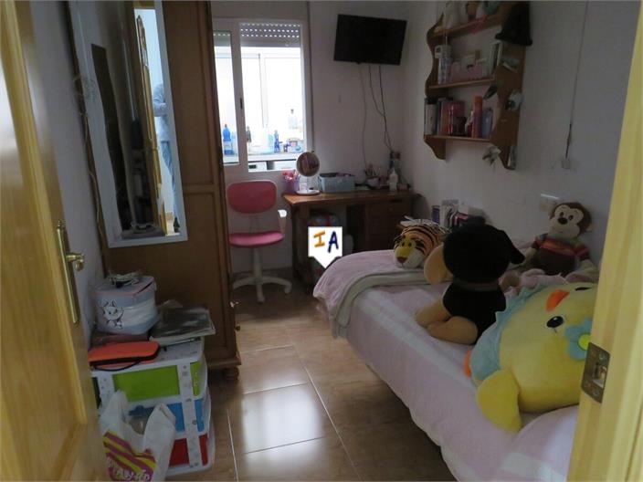 Image No.11-3 Bed Property for sale