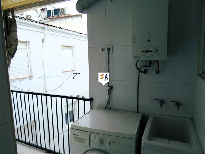 Image No.5-3 Bed Property for sale