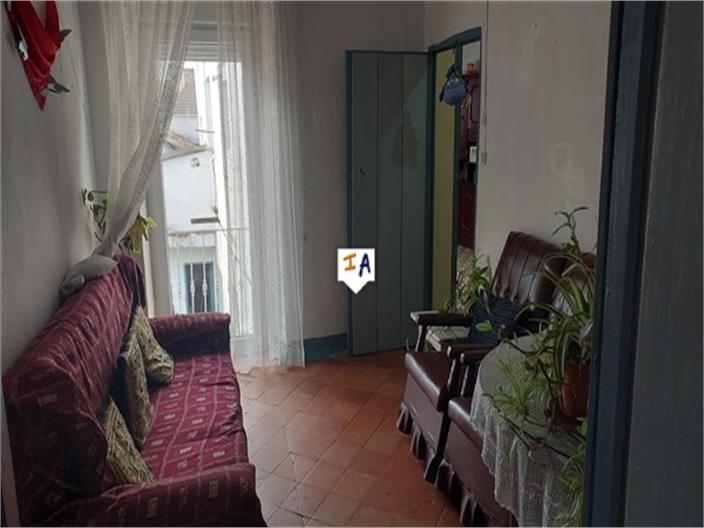 Image No.10-6 Bed House for sale