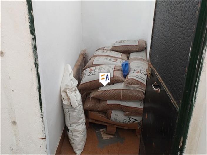 Image No.16-3 Bed House for sale