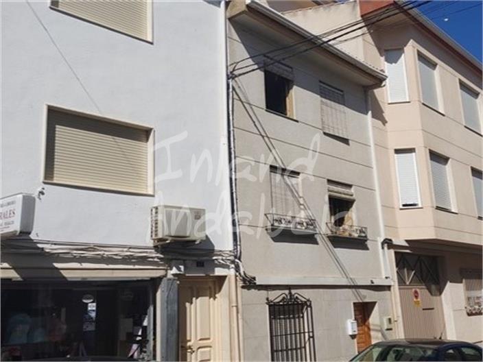 Image No.4-5 Bed House for sale