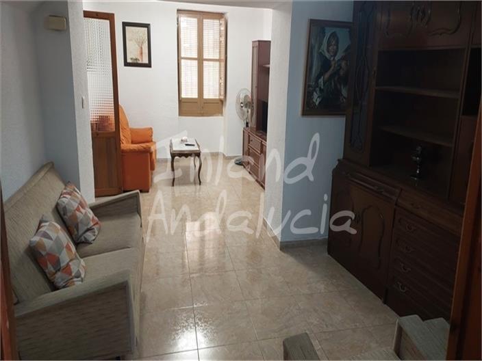 Image No.5-5 Bed House for sale