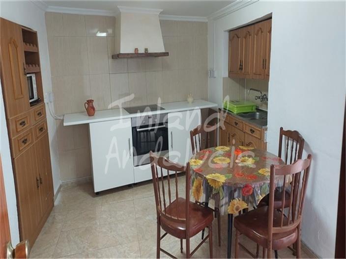 Image No.7-5 Bed House for sale