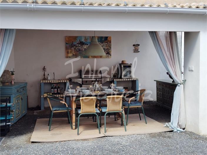 Image No.9-6 Bed House for sale