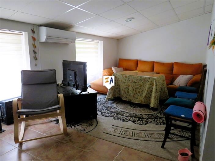 Image No.6-3 Bed House for sale