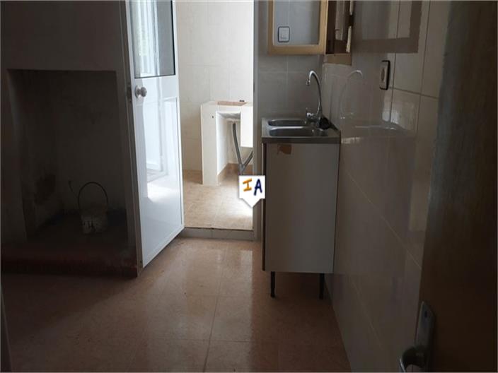 Image No.5-Maison de 5 chambres à vendre à Castillo de Locubín