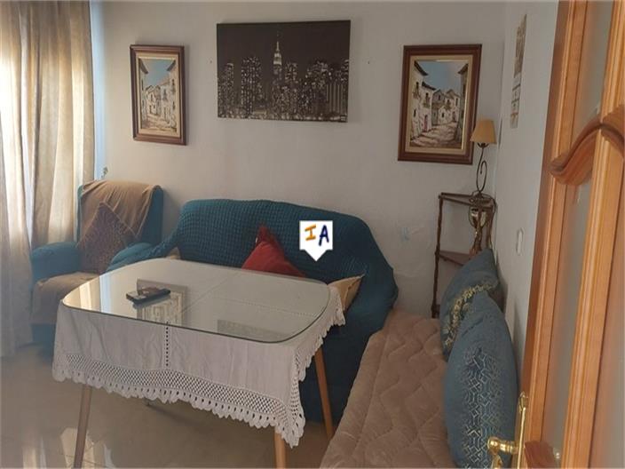 Image No.9-3 Bed House for sale