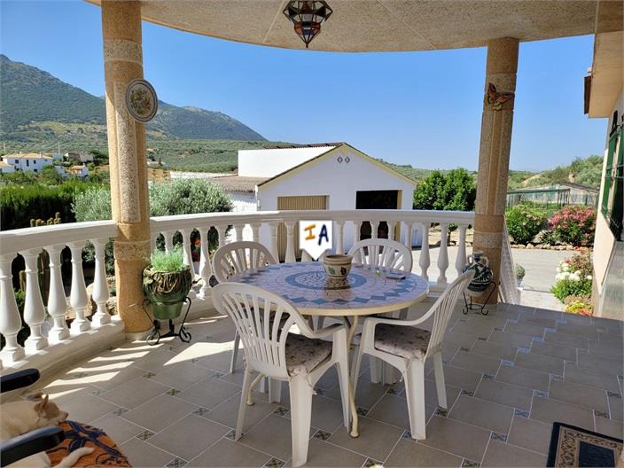 Image No.5-Villa de 4 chambres à vendre à Loja