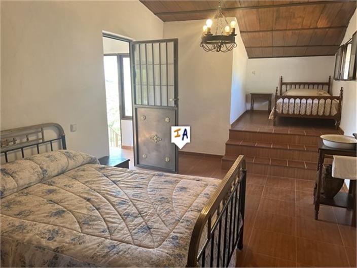 Image No.14-3 Bed Farmhouse for sale