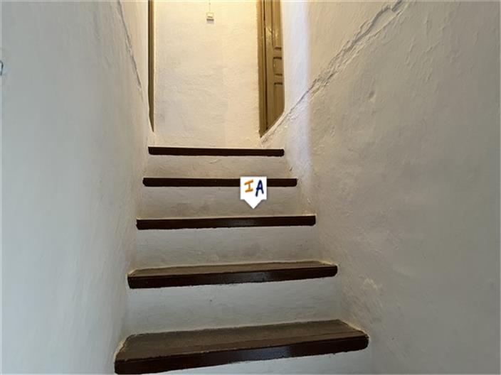 Image No.13-4 Bed Farmhouse for sale