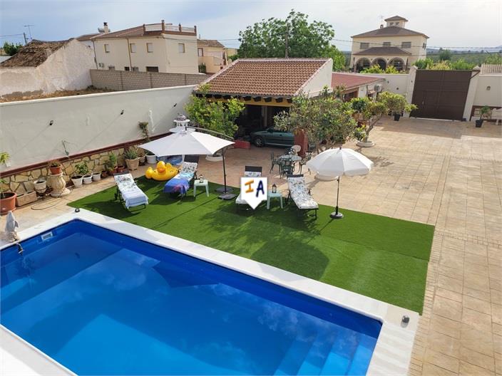 Image No.12-5 Bed Villa for sale