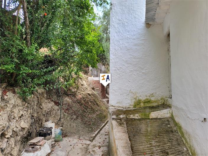 Image No.15-2 Bed House for sale