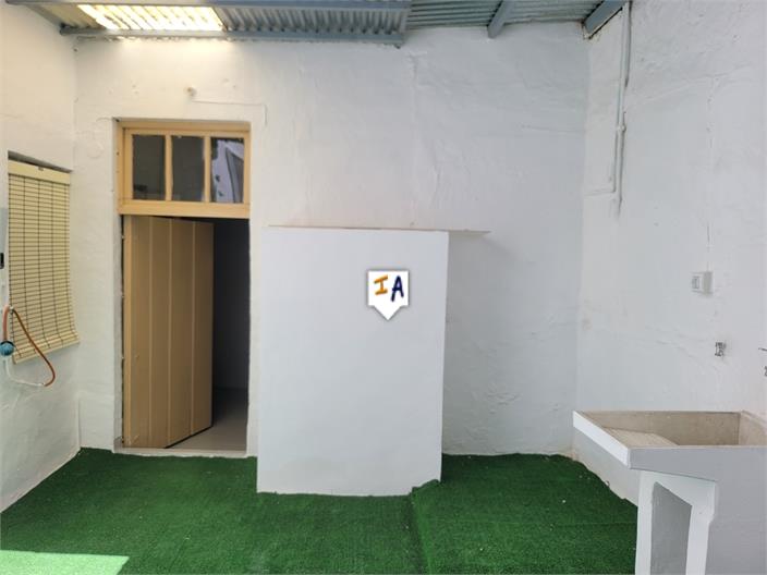 Image No.10-4 Bed House for sale