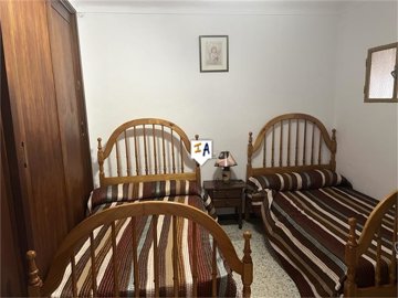 th596010