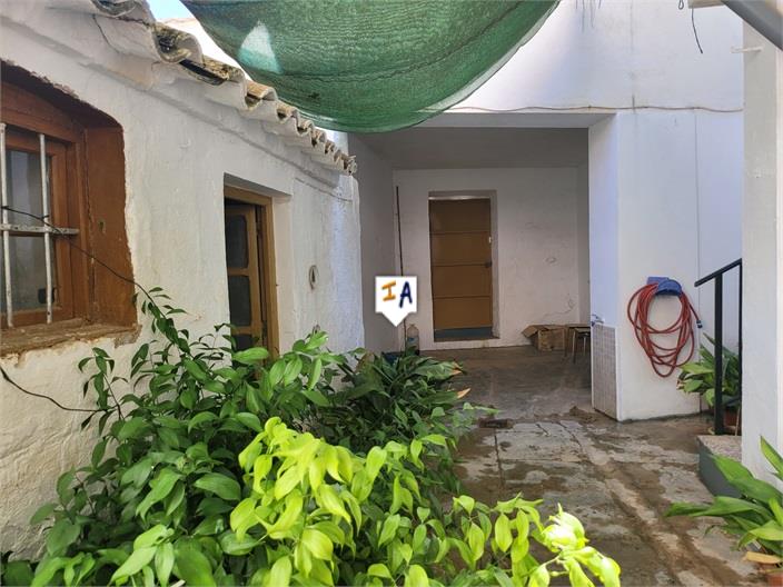 Image No.16-3 Bed House for sale