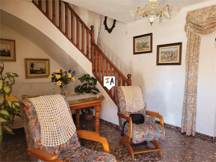 Image No.3-3 Bed House for sale