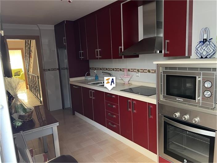 Image No.4-3 Bed House for sale