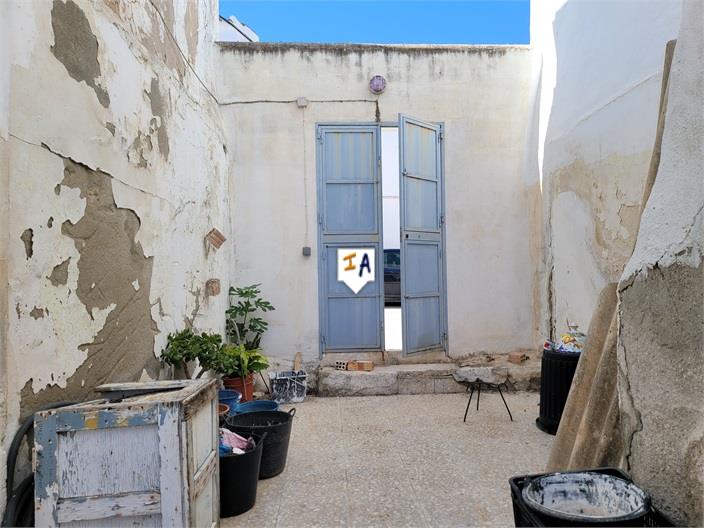 Image No.5-3 Bed House for sale