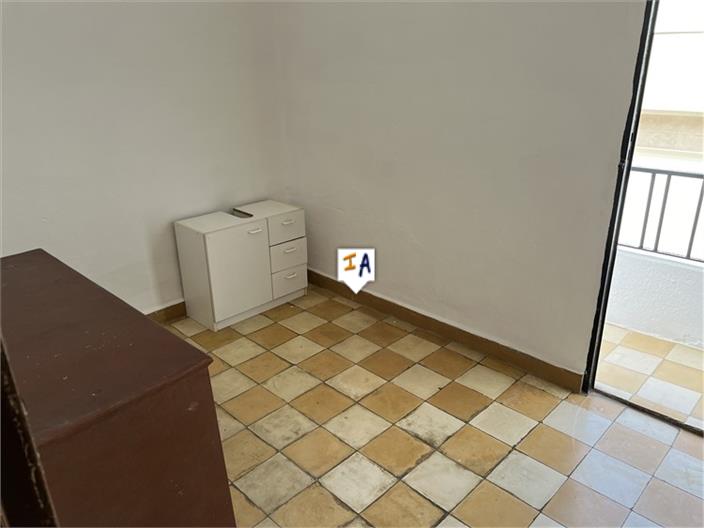 Image No.11-3 Bed House for sale