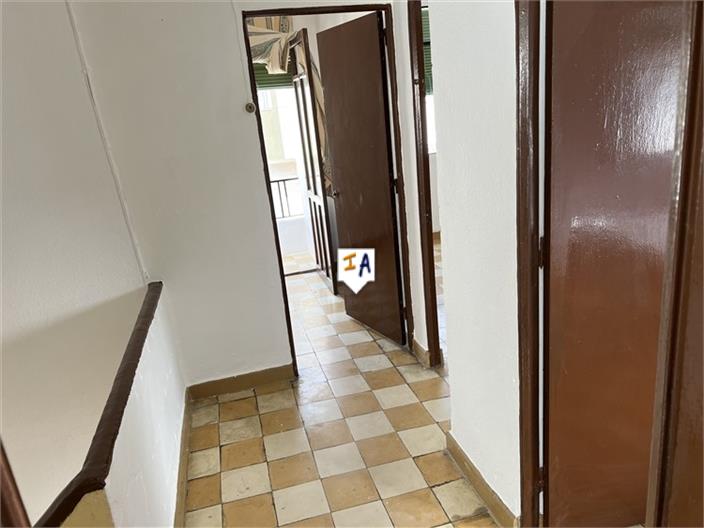 Image No.13-3 Bed House for sale