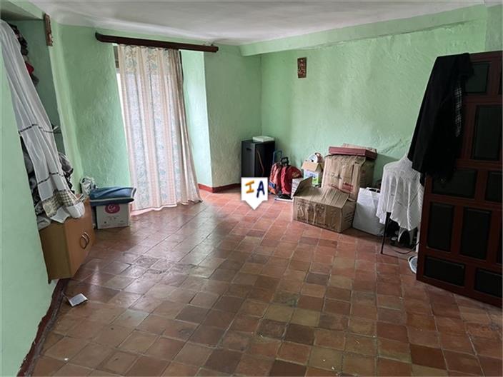 Image No.11-5 Bed House for sale