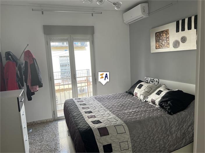 Image No.16-3 Bed House for sale